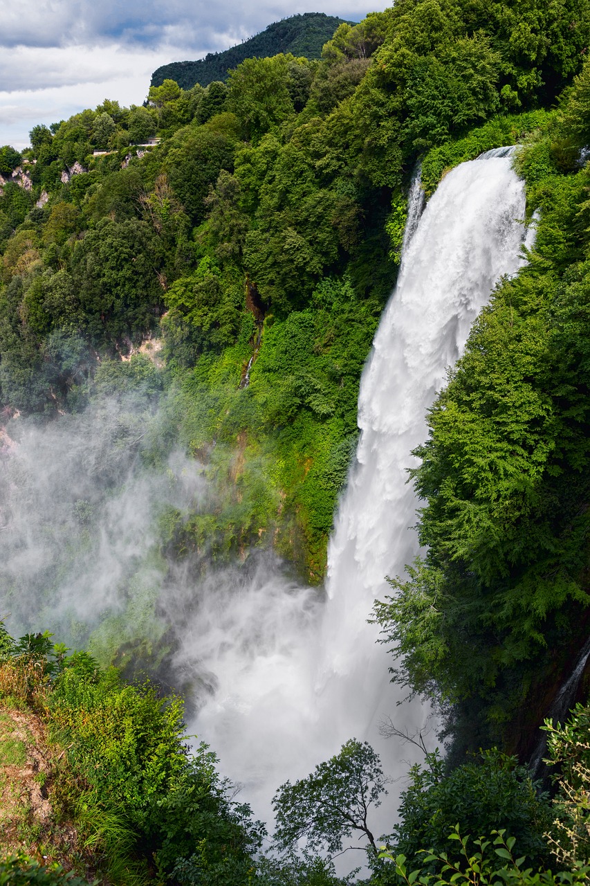 Cascata marmore