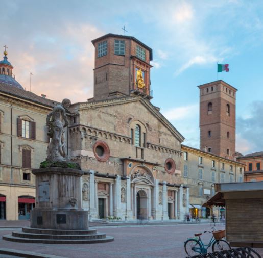 reggio emilia piazza duomo