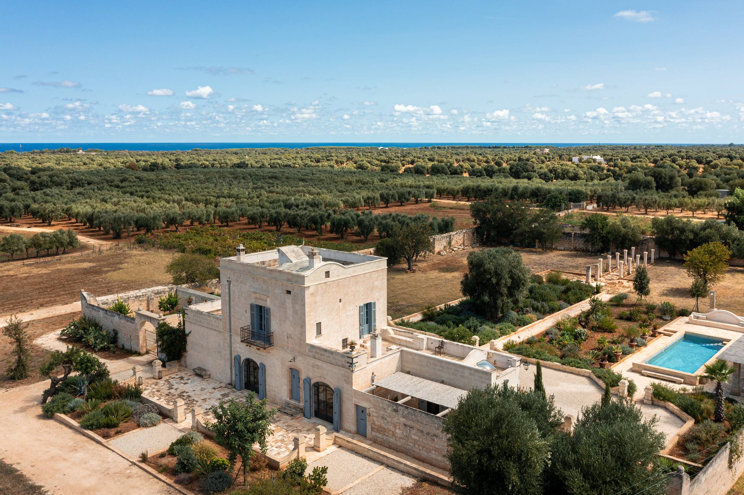 PUGLIA E TRULLI DI LUSSO